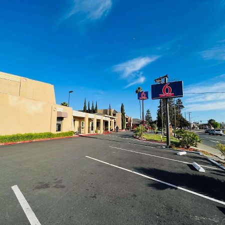 Motel 6 Vallejo, Ca - Napa Valley エクステリア 写真